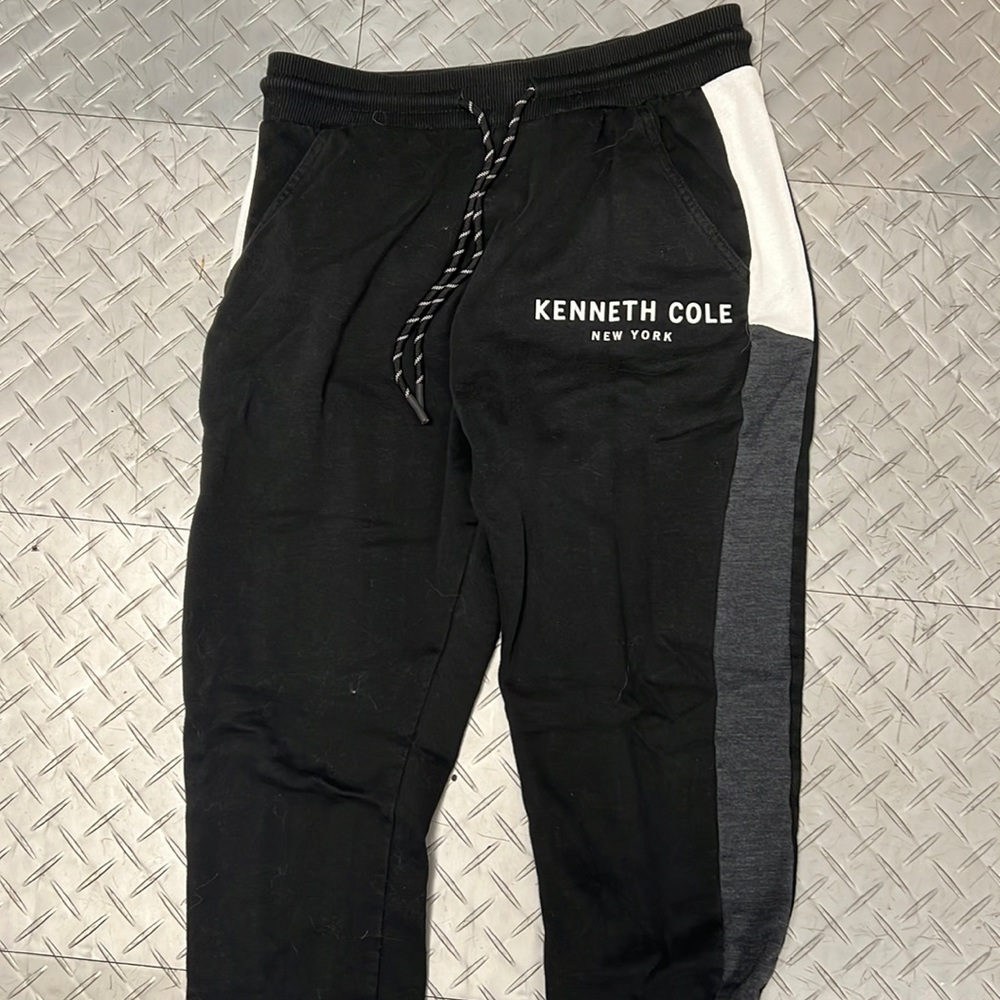 Kenneth Cole Sweatpants